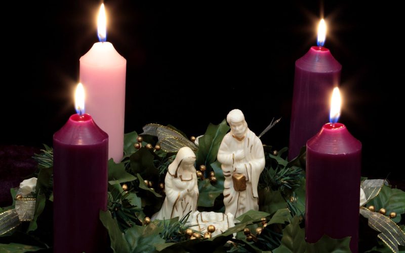 AdventWreath-184927200-596509225f9b583f18154ca1